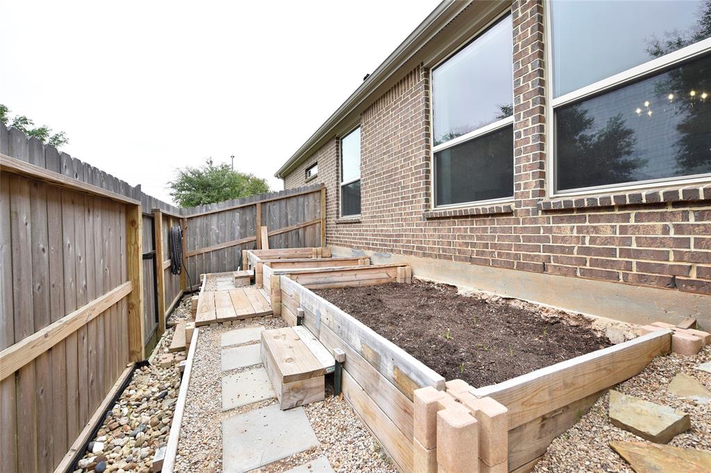 739 Summer Trace Lane, Richmond, Texas image 47