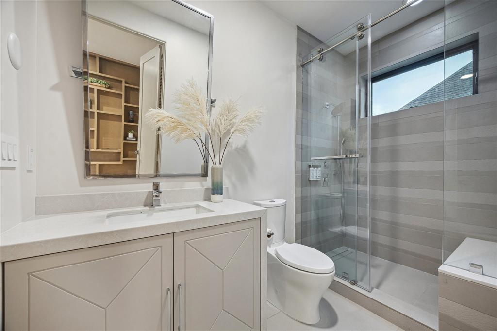 4518 Verone Street, Bellaire, Texas image 39