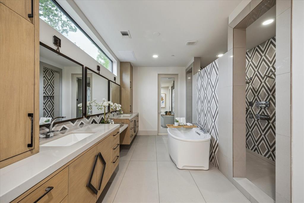4518 Verone Street, Bellaire, Texas image 23