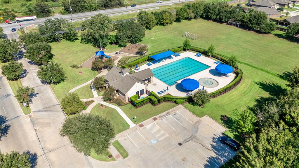 6735 Trinity Trail Lane, Richmond, Texas image 32