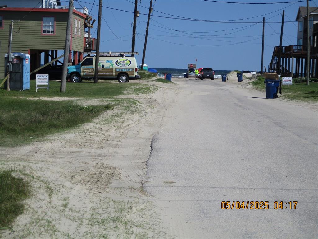 135 Yucca Avenue, Surfside Beach, Texas image 2