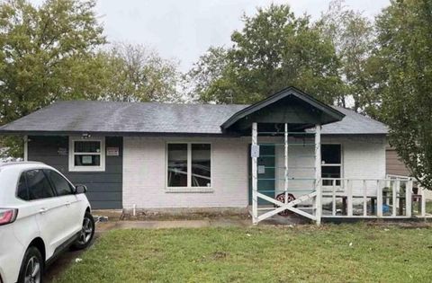 A home in Wolfe City