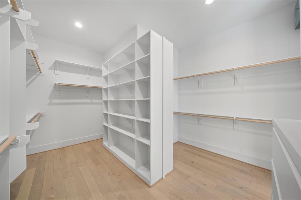 832 W 19th Street, Houston, Texas image 22