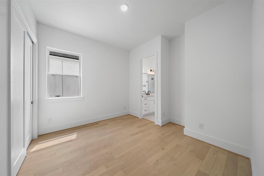 832 W 19th Street, Houston, Texas image 23