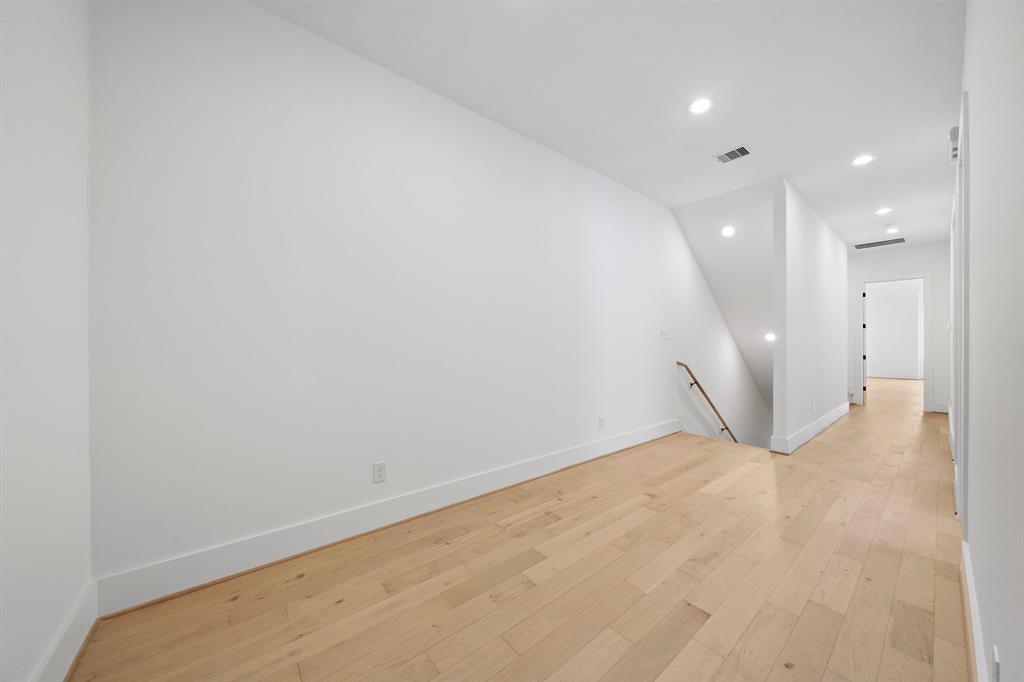 832 W 19th Street, Houston, Texas image 15