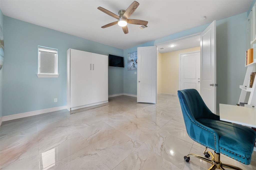1753 Upland Lakes