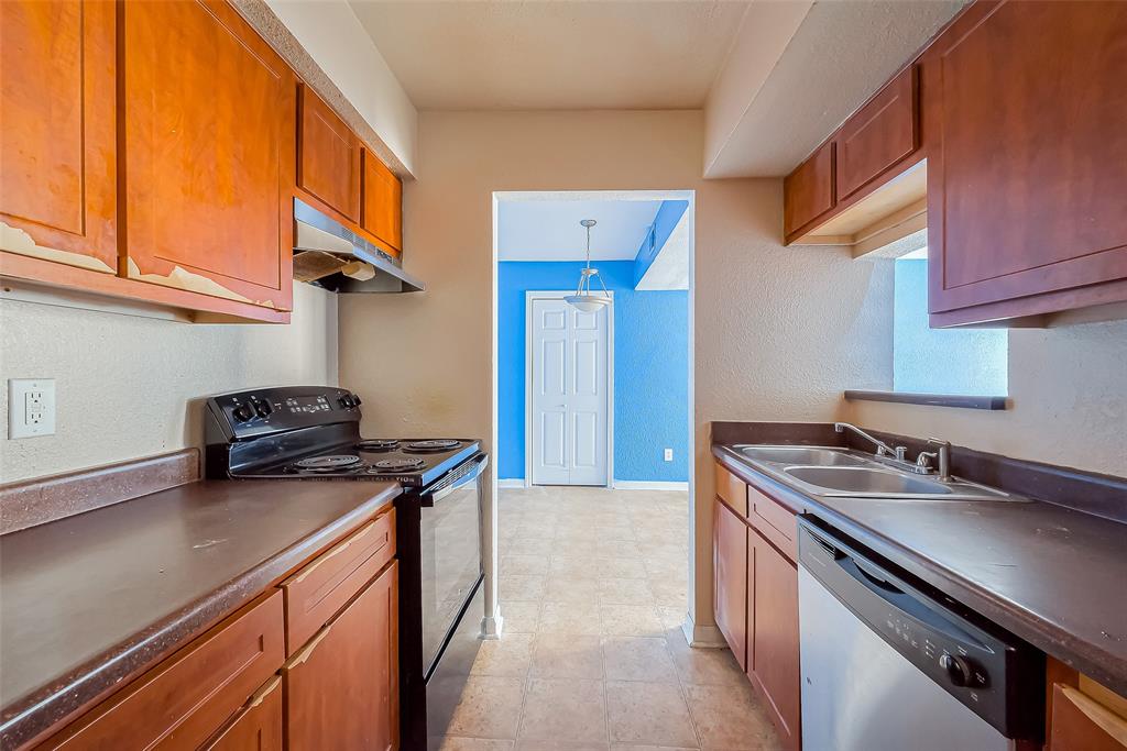 8100 Creekbend Drive #146, Houston, Texas image 9