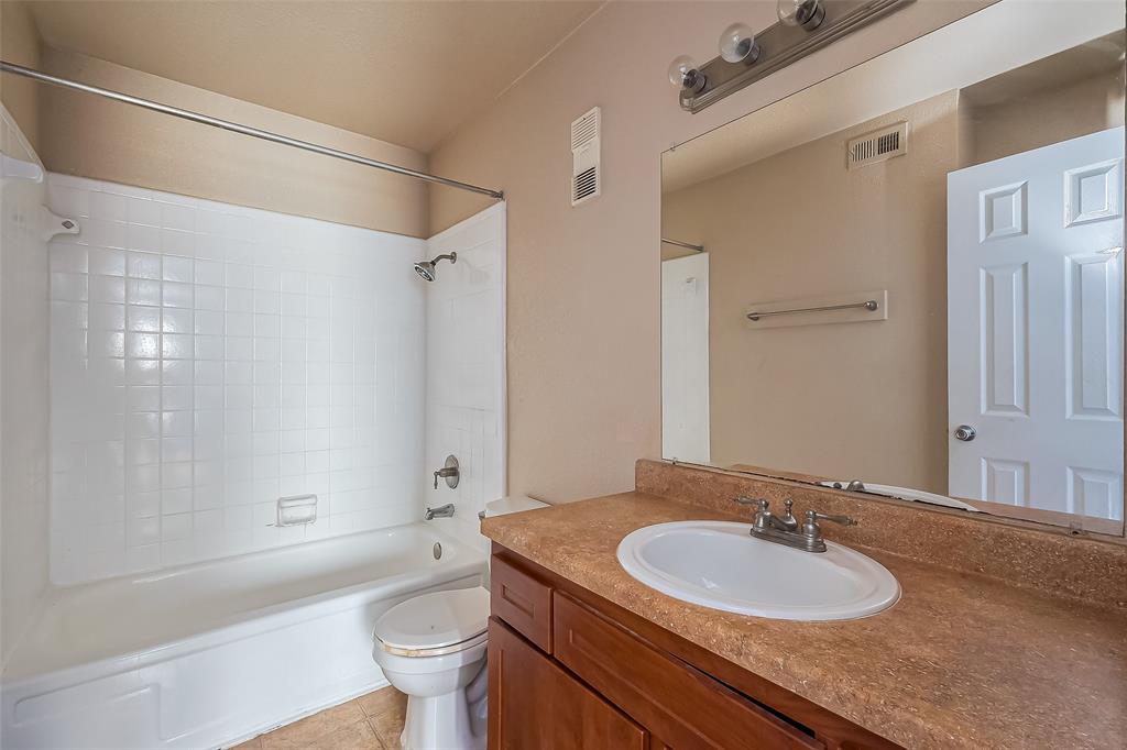 8100 Creekbend Drive #146, Houston, Texas image 12