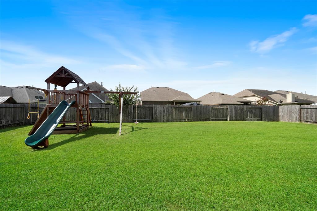 18319 Bridle Meadow Lane, Tomball, Texas image 24