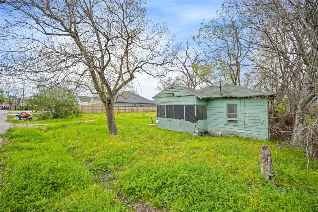 3407 Rebecca Street, Houston, Texas image 7