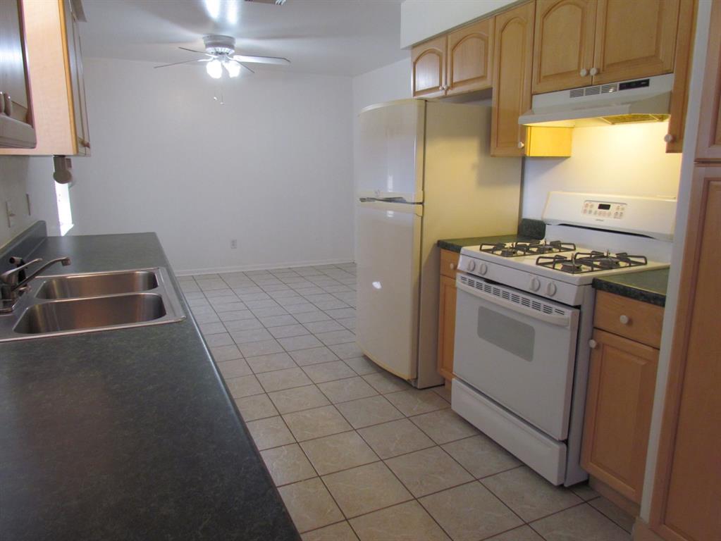 717 Academy Lane, Deer Park, Texas image 5