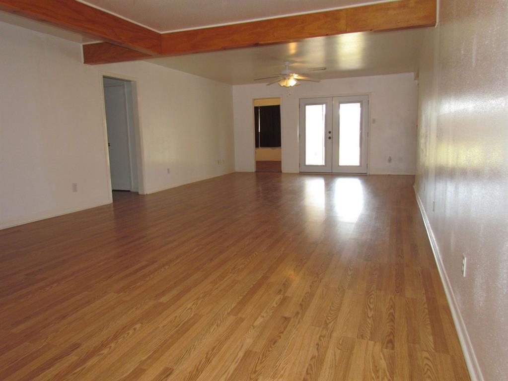 717 Academy Lane, Deer Park, Texas image 4