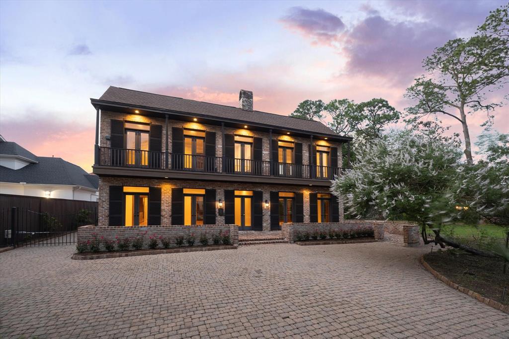 5040 Fieldwood Drive