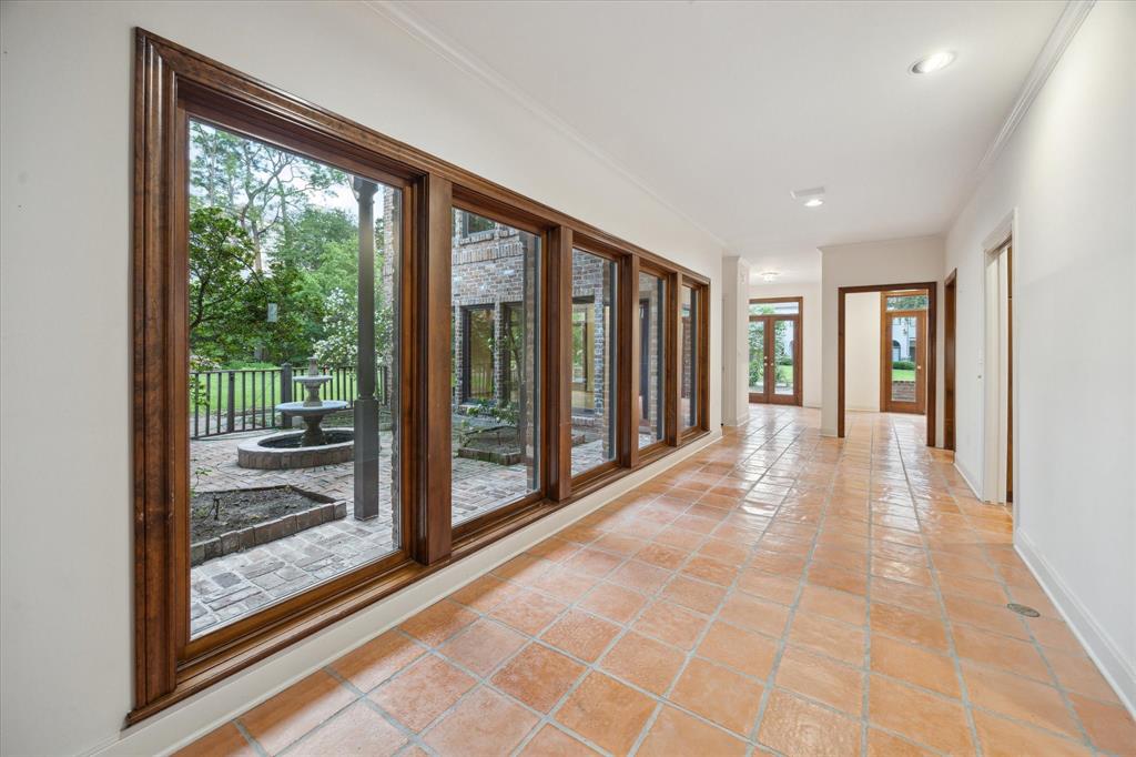 5040 Fieldwood Drive