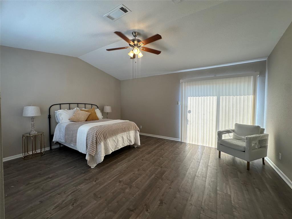 10627 Sandpiper Drive #136, Houston, Texas image 16
