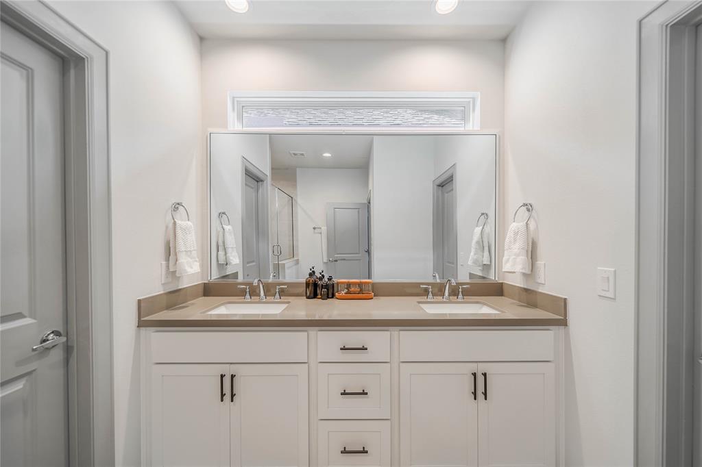 753 N Emile Street, Houston, Texas image 10
