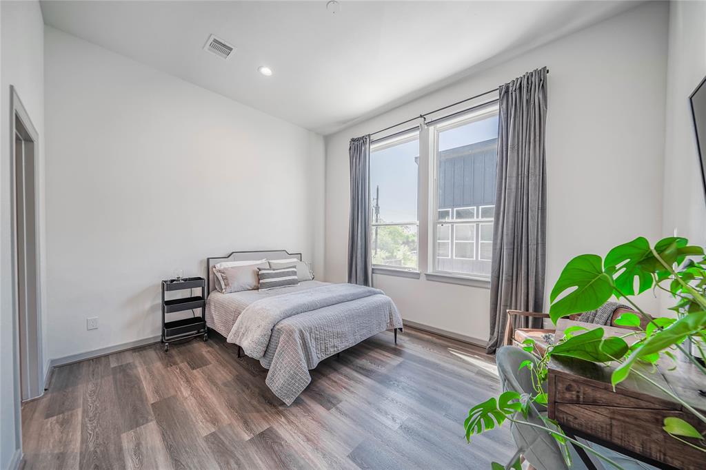 753 N Emile Street, Houston, Texas image 7