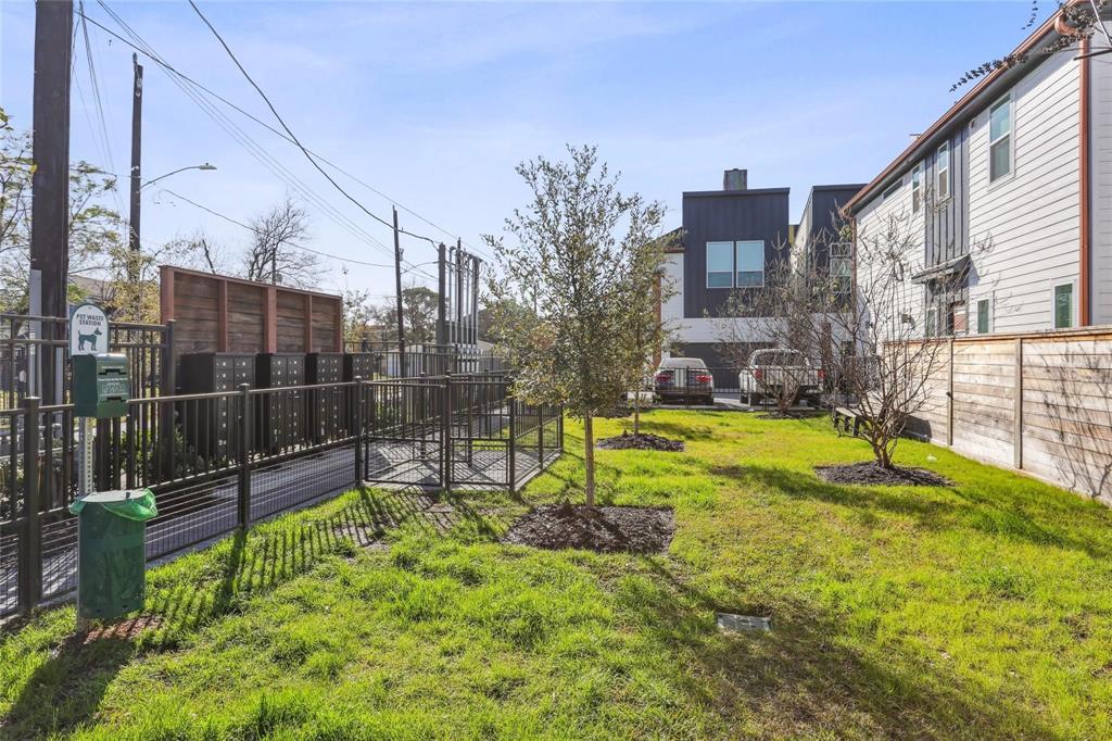 753 N Emile Street, Houston, Texas image 13