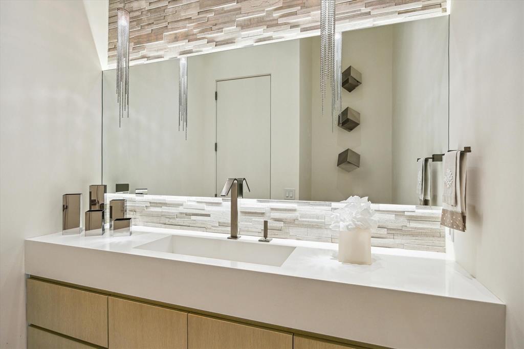 311 Brown Saddle Street, Houston, Texas image 41