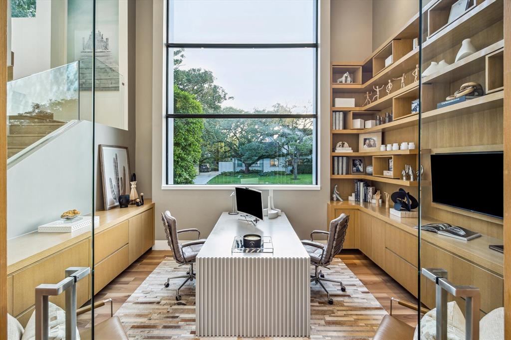 311 Brown Saddle Street, Houston, Texas image 12