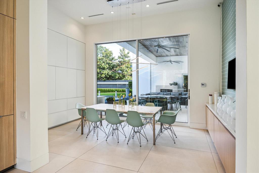 311 Brown Saddle Street, Houston, Texas image 19