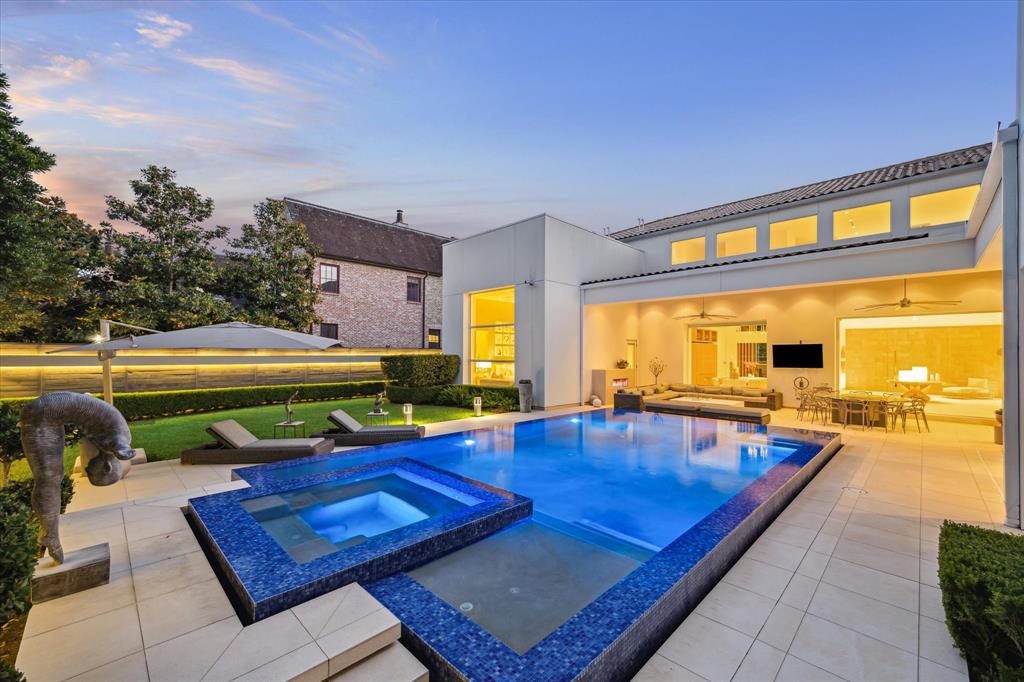 311 Brown Saddle Street