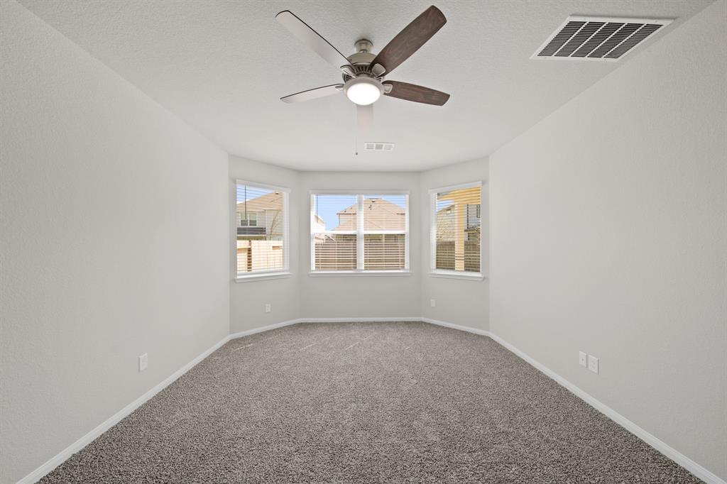 3220 Tavo Ridge Court, Conroe, Texas image 10