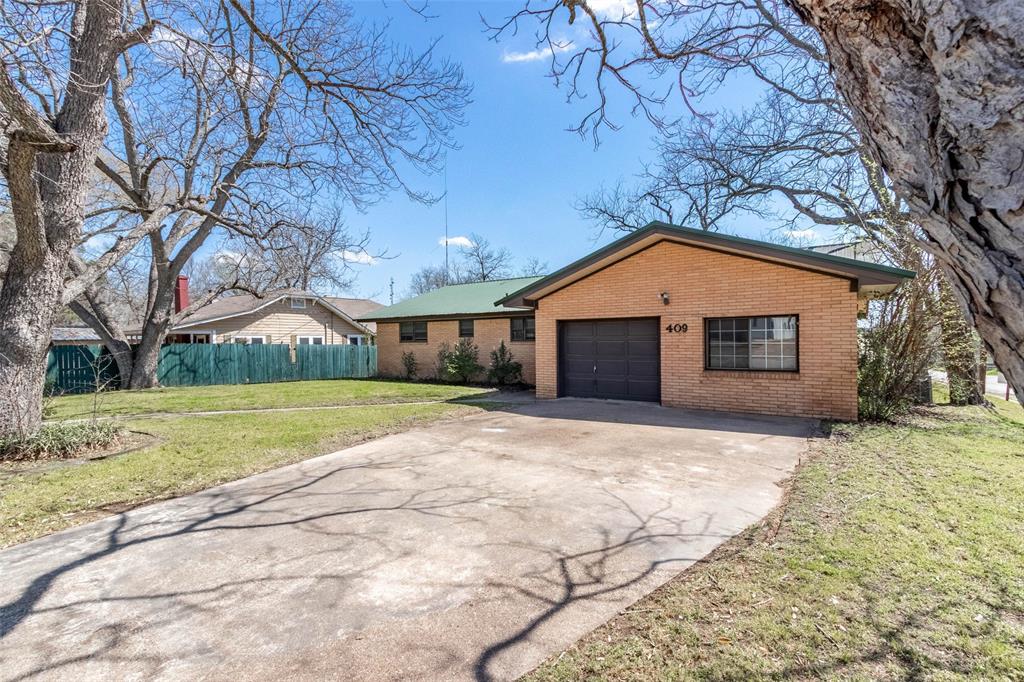 409 W Buffalo Street Street, Caldwell, Texas image 26