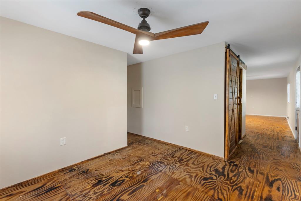 528 County Road 3890, Cleveland, Texas image 17