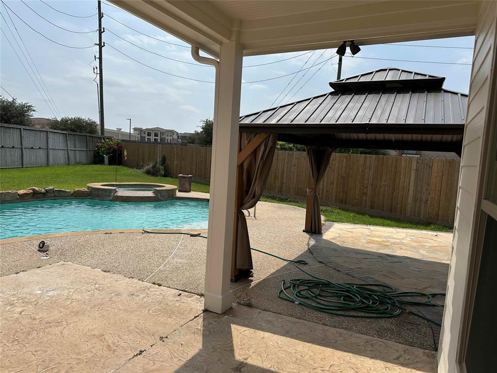 24811 Deep Coral Court, Katy, Texas image 25