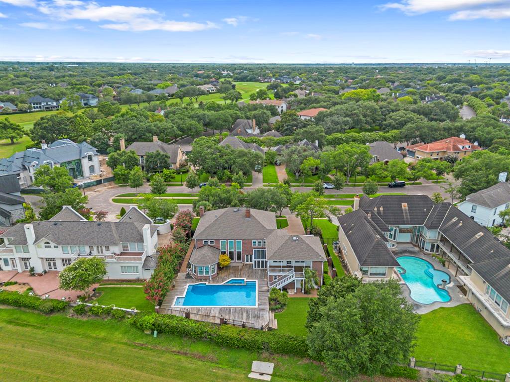 91 Heathrow Lane