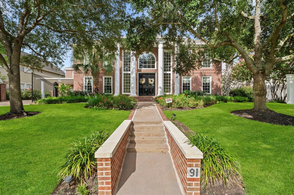 91 Heathrow Lane