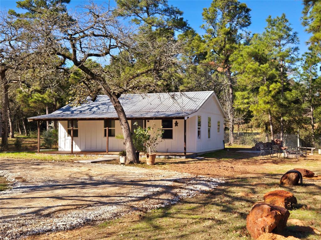 191 Pine Canyon Drive, Smithville, Texas image 2