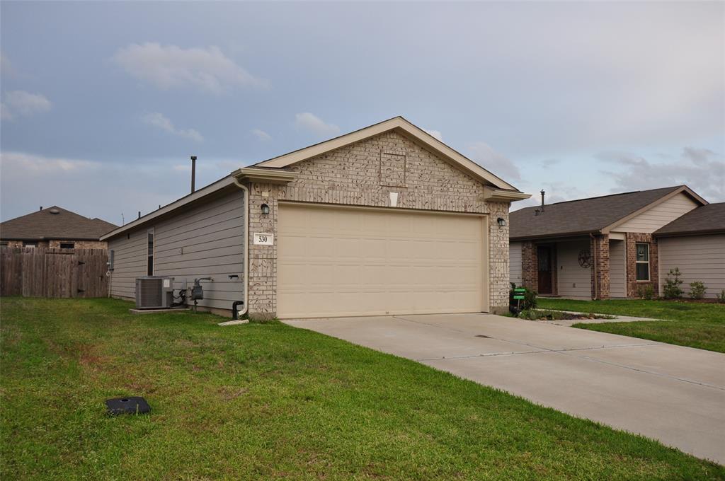 530 Broken Boulder Street, Magnolia, Texas image 2