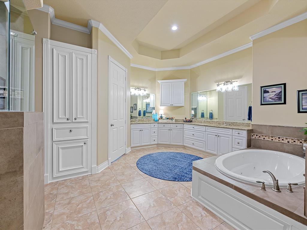 1323 Castle Combe Way Way, Humble, Texas image 17