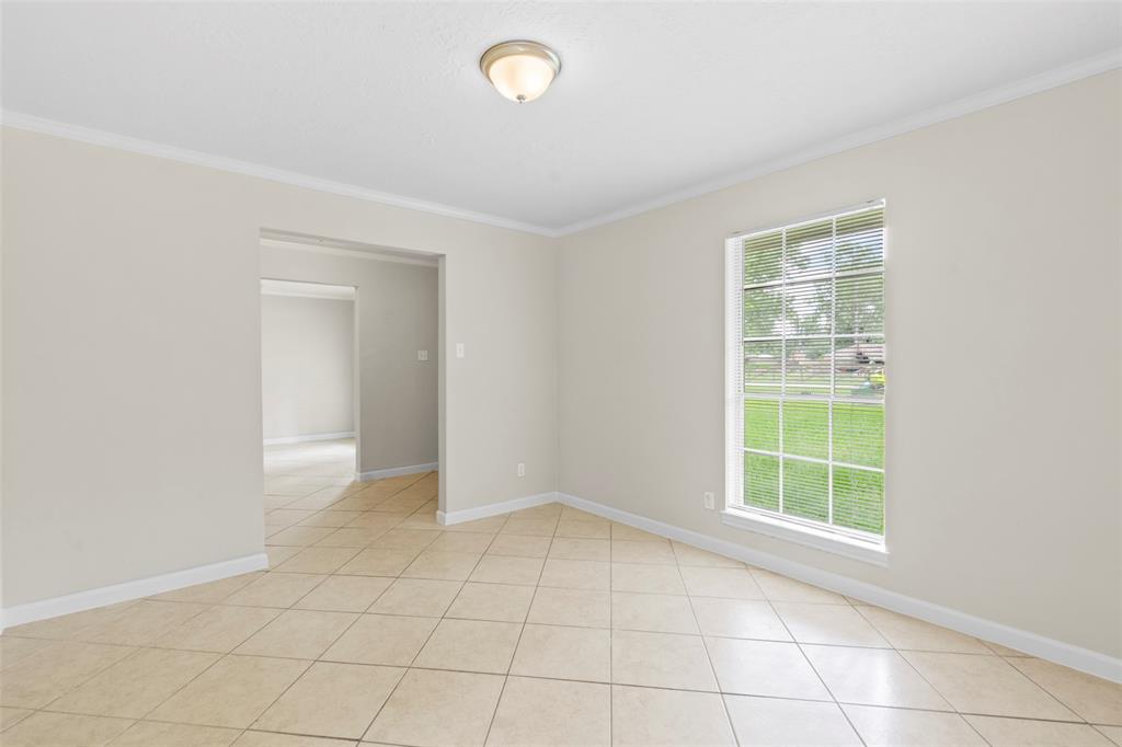 2115 Pine Manor Drive, Huffman, Texas image 5