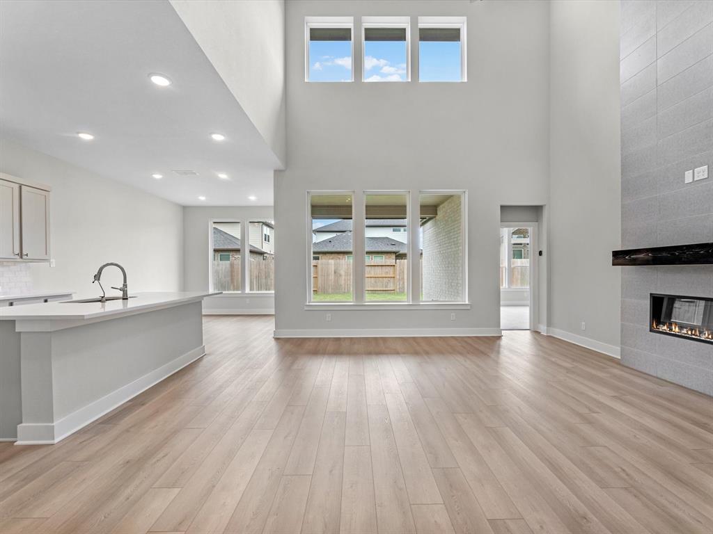 9851 Sunflower Mist Lane