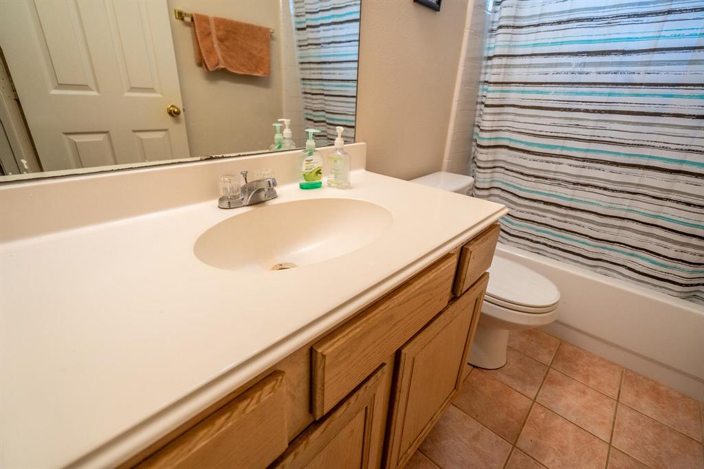 7330 Foxport Lane, Humble, Texas image 38