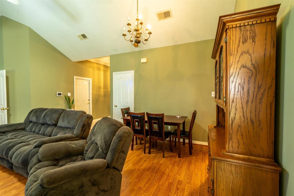 7330 Foxport Lane, Humble, Texas image 9