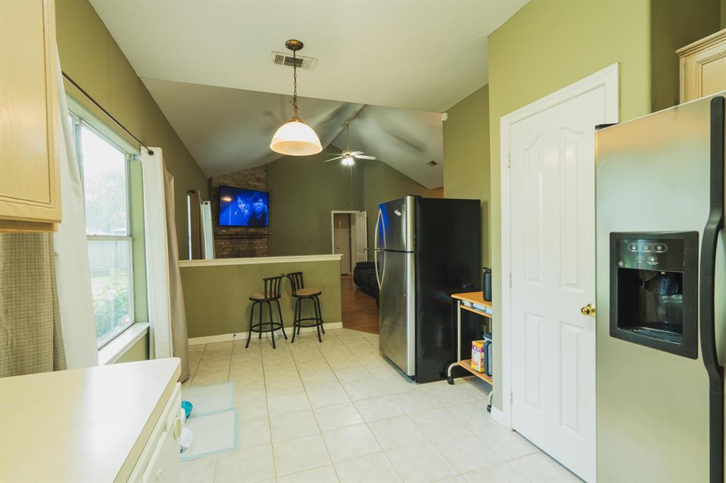 7330 Foxport Lane, Humble, Texas image 5