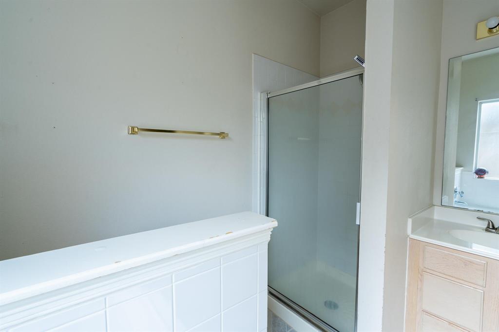 7330 Foxport Lane, Humble, Texas image 31