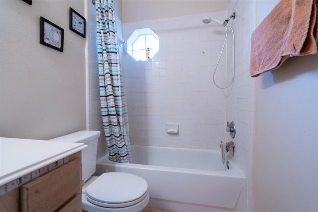 7330 Foxport Lane, Humble, Texas image 17