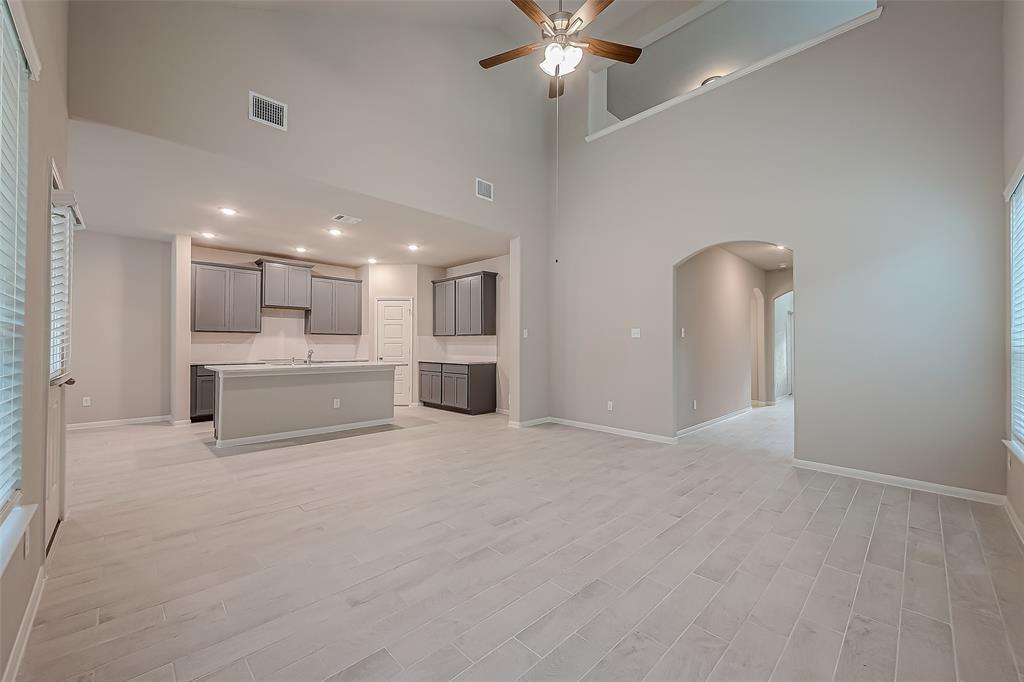 27327 Axis Deer Trail