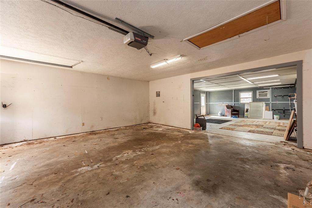 3801 Trailwood Drive, Baytown, Texas image 46