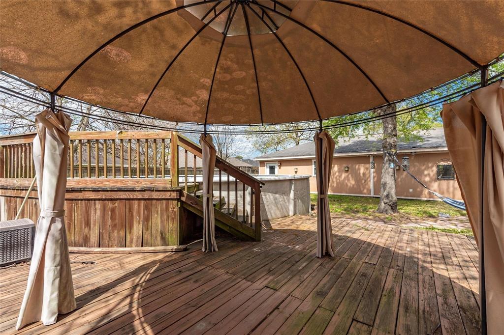 3801 Trailwood Drive, Baytown, Texas image 39