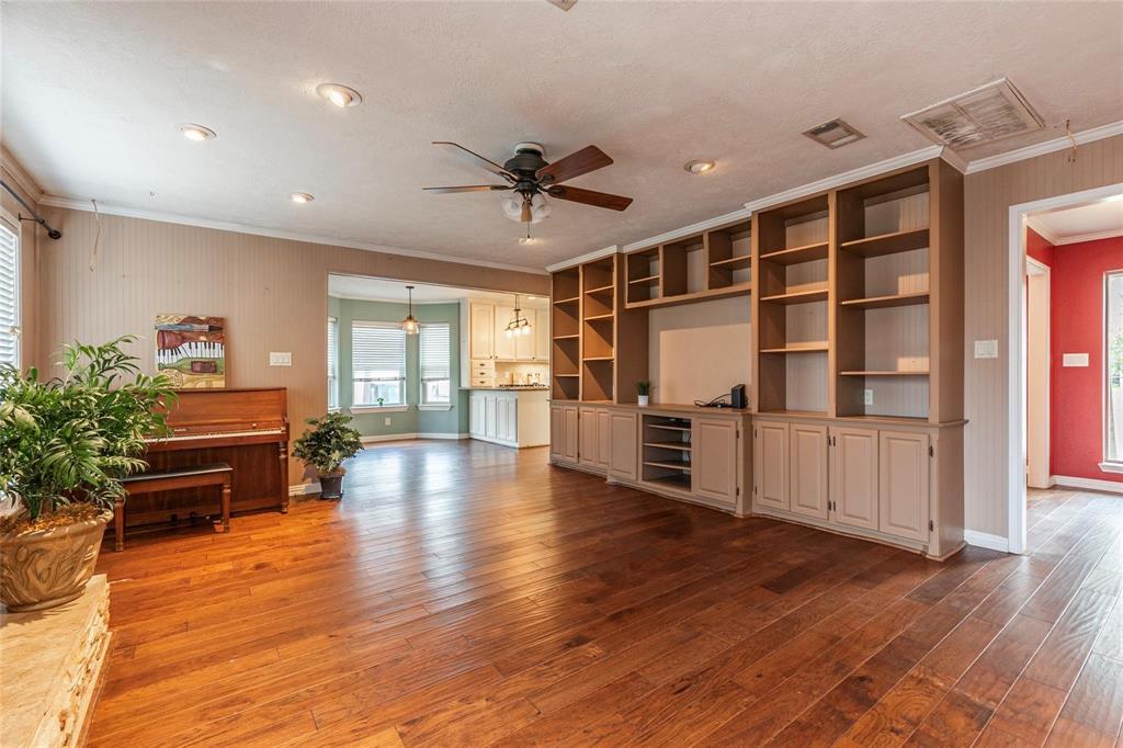 3801 Trailwood Drive, Baytown, Texas image 16