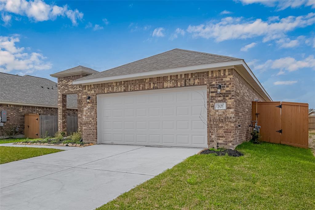 2127 Port Jackson, Texas City, Texas image 6