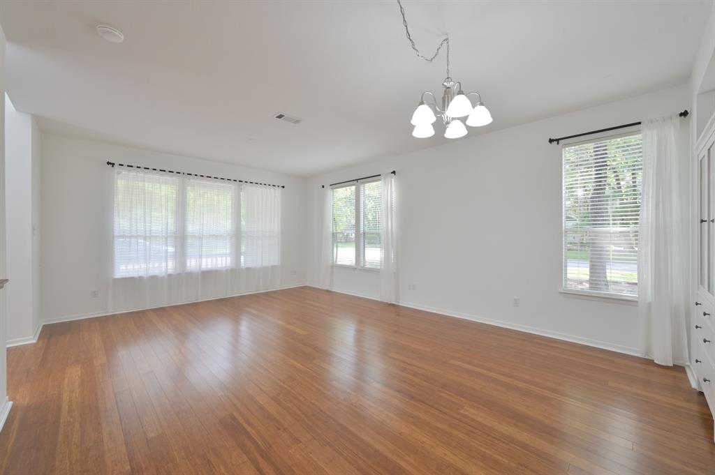 3 Shallow Pond Court, The Woodlands, Texas image 8