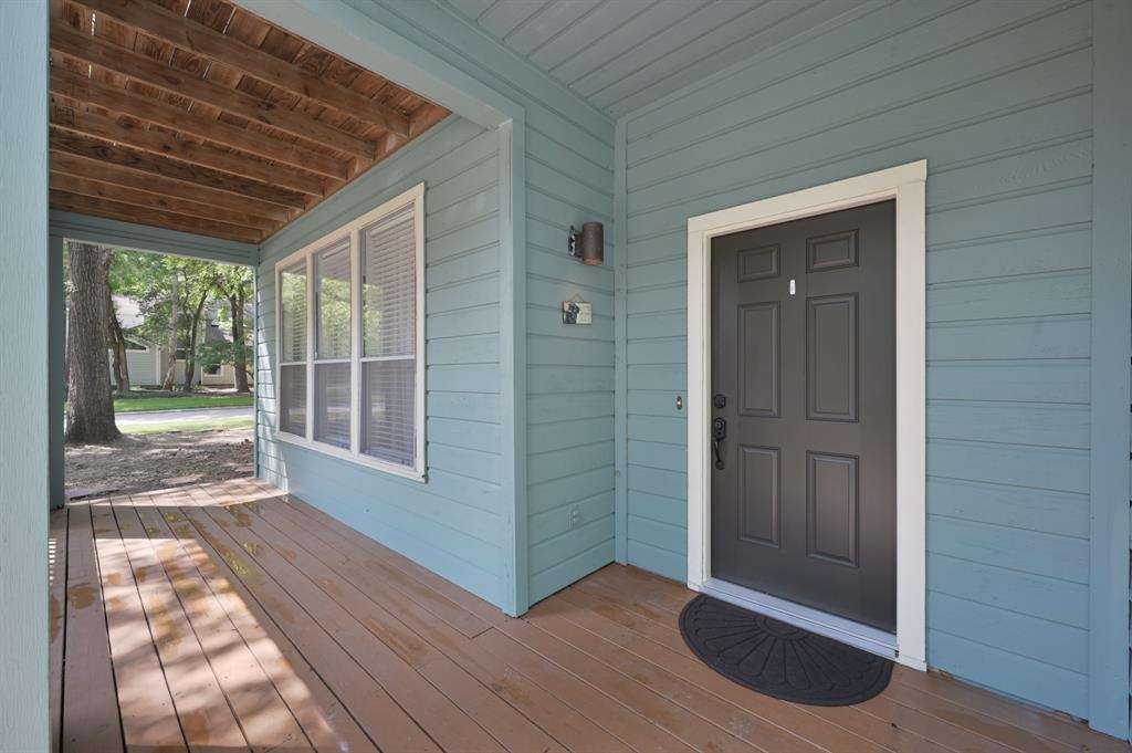 3 Shallow Pond Court, The Woodlands, Texas image 5