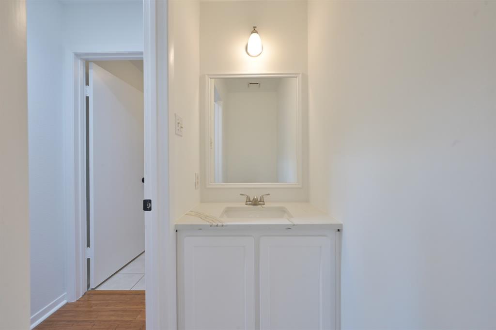 3 Shallow Pond Court, The Woodlands, Texas image 22
